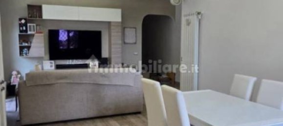 2 Schlafzimmer Wohnung in Rome, Italy, Nr. 333602 2