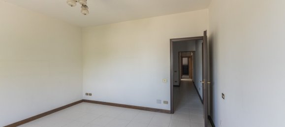 960m² Warehouse in Castello d'Argile, Italy No. 259466 23