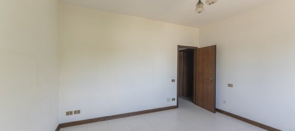 960m² Warehouse in Castello d'Argile, Italy No. 259466 22