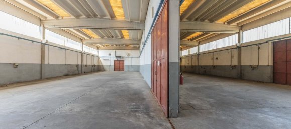 960m² Warehouse in Castello d'Argile, Italy No. 259466 38