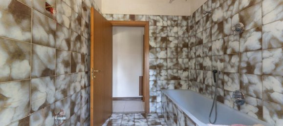 960m² Warehouse in Castello d'Argile, Italy No. 259466 28