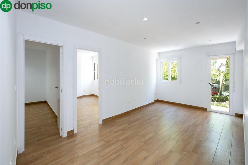 3 bedrooms Apartment in Granada, Spain No. 170184