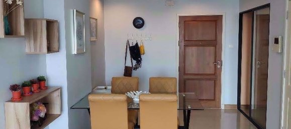 Apartamento com 1 quarto em condomínio em Yan Nawa, Thailand N.º 9983 4