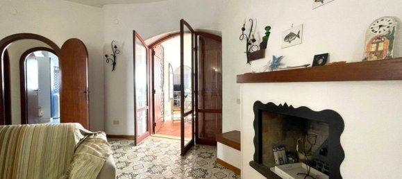 5 bedrooms Villa in Terracina, Italy No. 53517 19