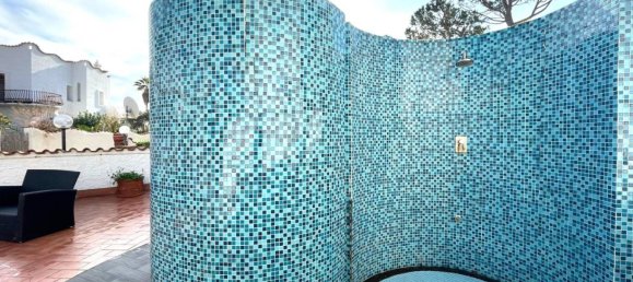 5 bedrooms Villa in Terracina, Italy No. 53517 50