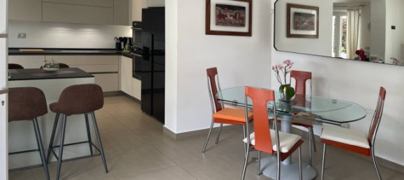 3 Schlafzimmer Villa in Montignoso, Italy, Nr. 80906 9