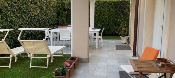 3 Schlafzimmer Villa in Montignoso, Italy, Nr. 80906 2