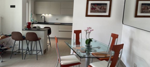 3 Schlafzimmer Villa in Montignoso, Italy, Nr. 80906 8