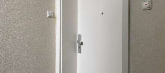 2 rooms Apartment in Dusseldorf, Germany No. 9550 10