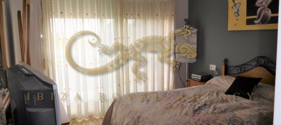 3 bedrooms House in San Antonio De Portmany, Spain No. 892 10