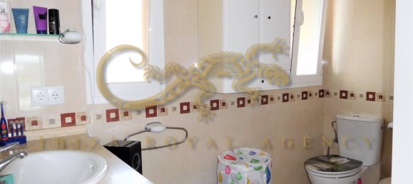 3 bedrooms House in San Antonio De Portmany, Spain No. 892 13