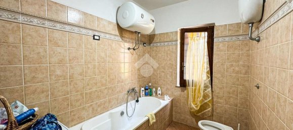 Casa de 4 habitaciónes en Longobardi, Italy No. 22196 20