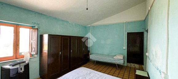 Casa de 4 habitaciónes en Longobardi, Italy No. 22196 16