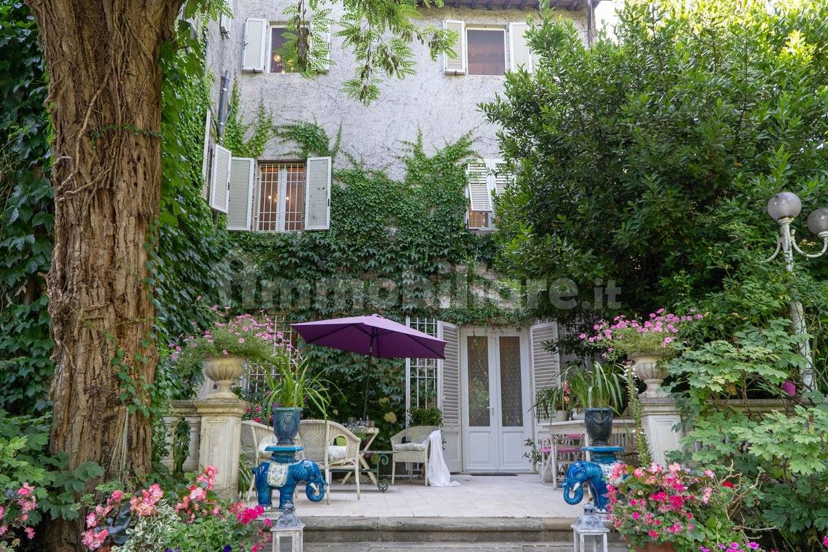 Villa de 6 dormitorios en Vicopisano, Italy No. 271306