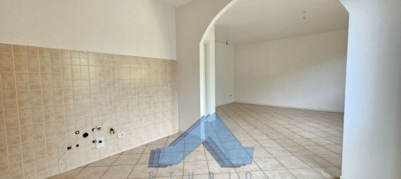 4-salle Appartement à Montello, Italy No. 316105 6