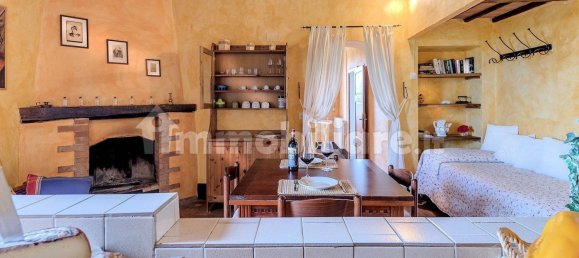 Casa de 20 dormitorios en Monteroni d'Arbia, Italy No. 211947 9