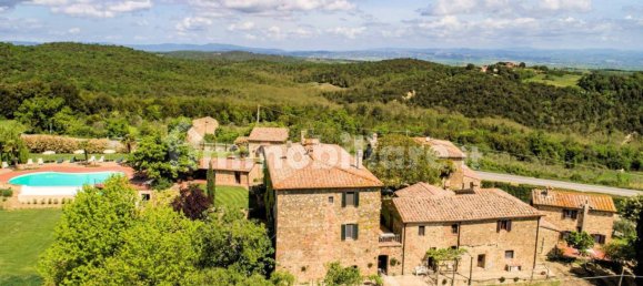 Casa de 20 dormitorios en Monteroni d'Arbia, Italy No. 211947 2