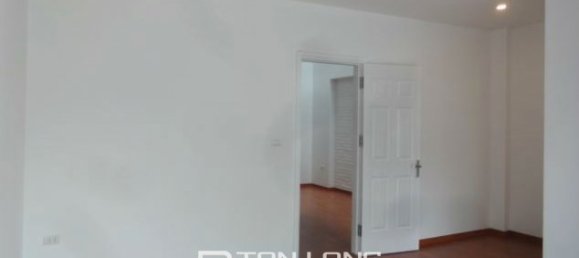 4 bedrooms House in Tay Ho, Vietnam No. 3362 8