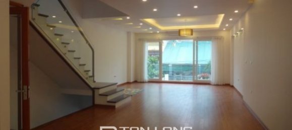 4 bedrooms House in Tay Ho, Vietnam No. 3362 5