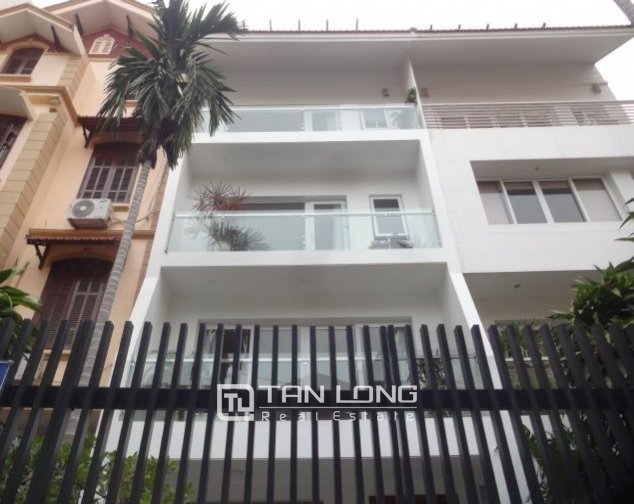 4 bedrooms House in Tay Ho, Vietnam No. 3362
