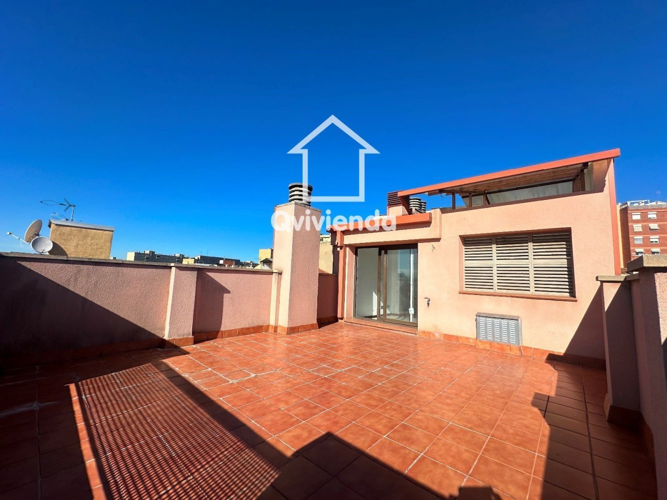 Дуплекс с 2 спальнями в Сабадель, Испания № 255599