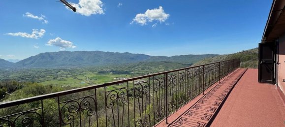 4 bedrooms Castles in Alvito, Italy No. 55564 30