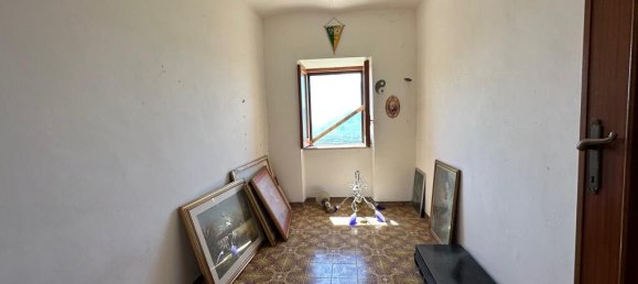 4 bedrooms Castles in Alvito, Italy No. 55564 17