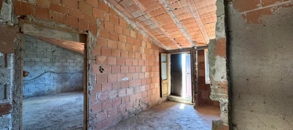 4 bedrooms Castles in Alvito, Italy No. 55564 27