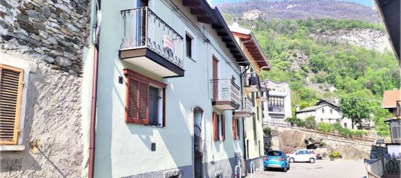 Дом с 3 комнатами в Квинчинетто, Италия № 207221 32