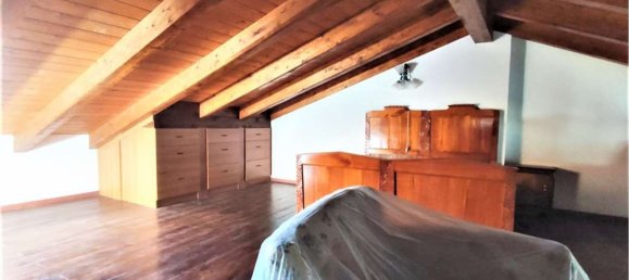 Дом с 3 комнатами в Квинчинетто, Италия № 207221 23