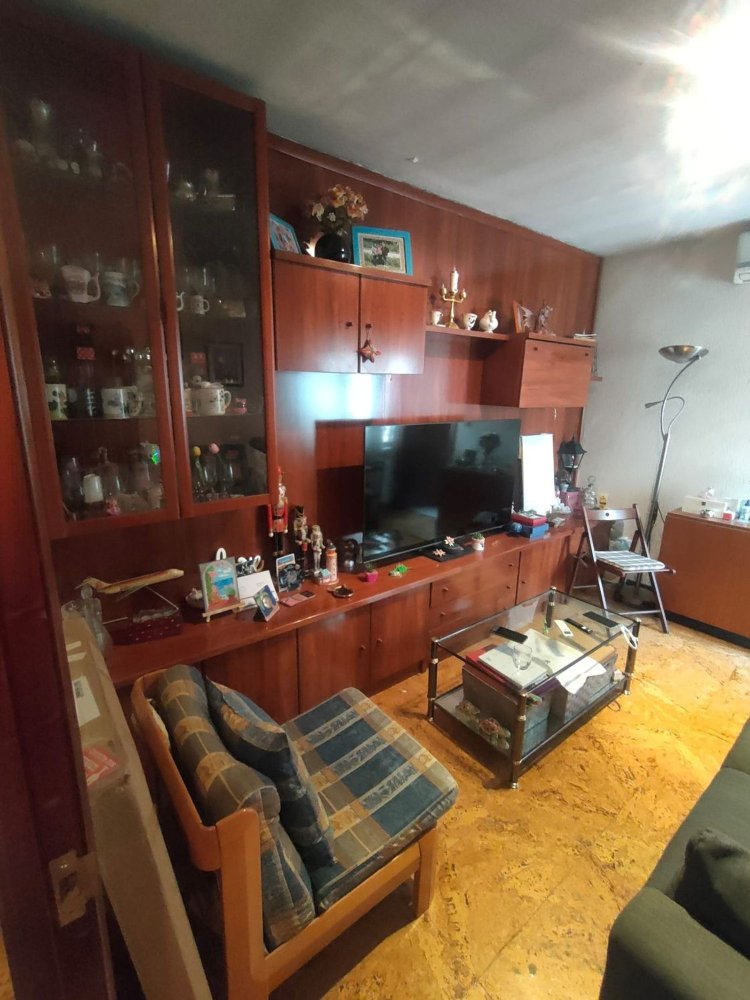 2 bedrooms Apartment in Madrid, Spain No. 267797
