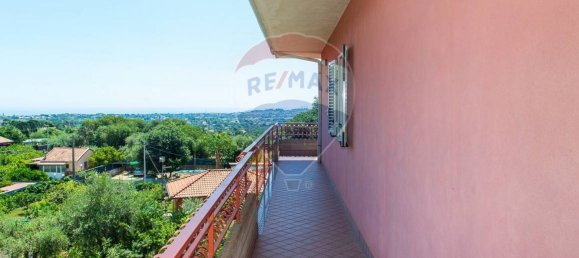 4 غرف نوم شقة في Trecastagni, Italy رقم 371631 4