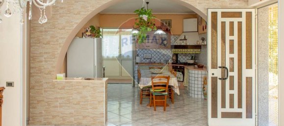 4 غرف نوم شقة في Trecastagni, Italy رقم 371631 8