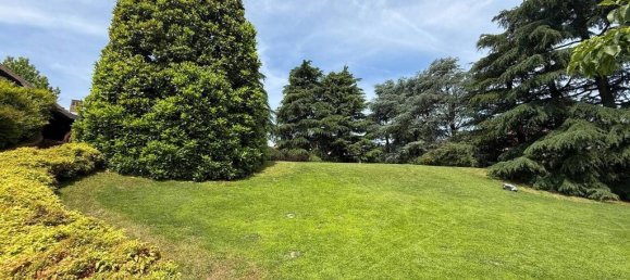 9 غرف نوم فيلا في Merone, Italy رقم 329083 36