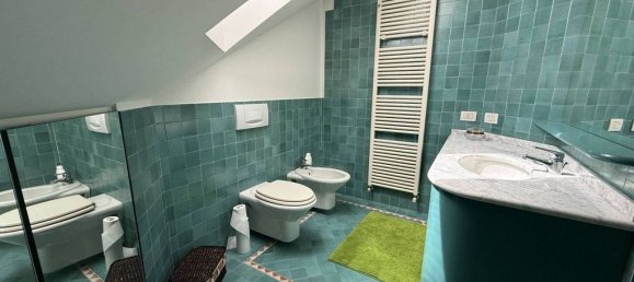 9 غرف نوم فيلا في Merone, Italy رقم 329083 24