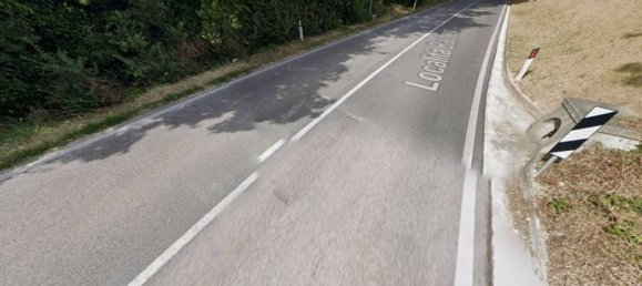 4 bedrooms Apartment in Cingoli, Italy No. 377179 3