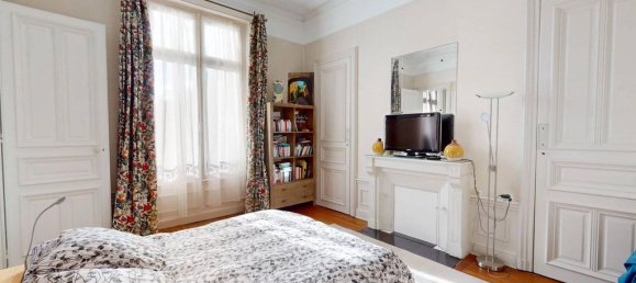 6 bedrooms House in Troyes, France No. 213766 34