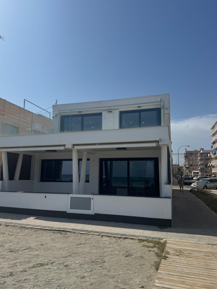 5 غرف نوم منزل في Santa Pola, Spain رقم 260004