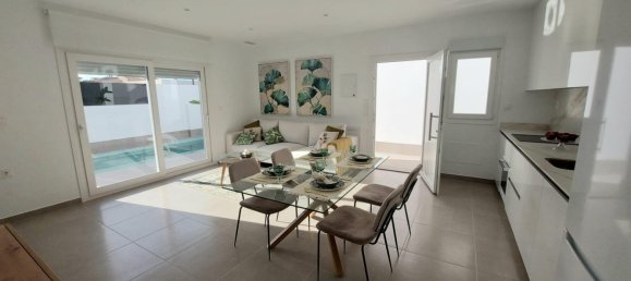 3 bedrooms Villa in Roldan, Spain No. 11758 13