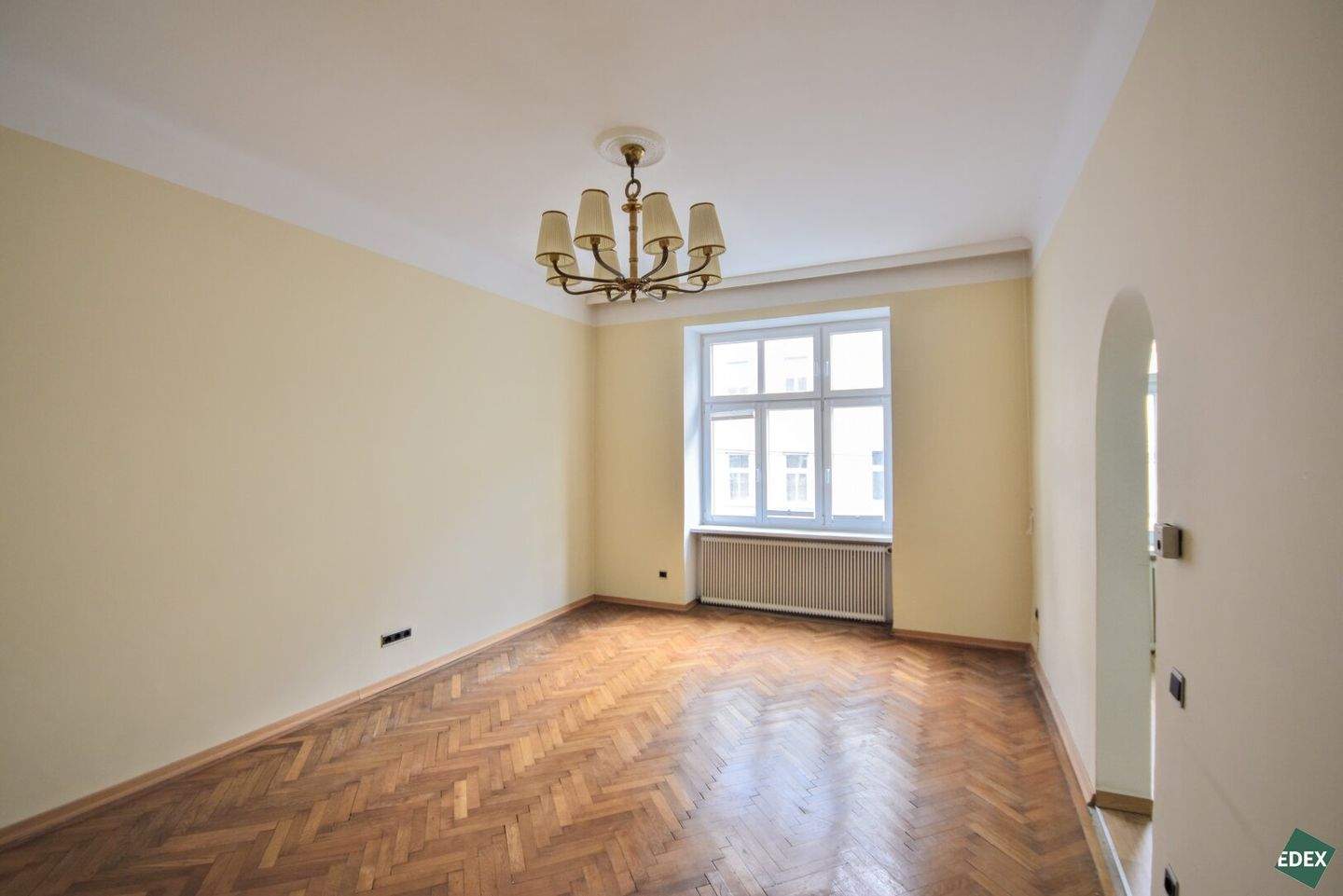 Apartamento de 4 habitaciónes en Favoriten, Austria No. 151547