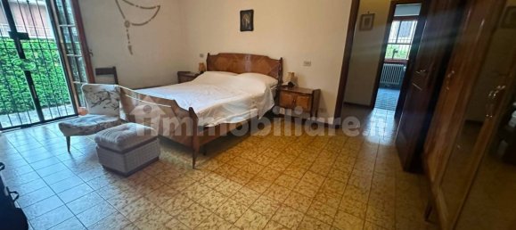 4 bedrooms Villa in Dalmine, Italy No. 259888 13