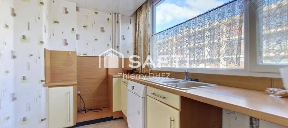 3 bedrooms Apartment in Tourcoing, France No. 227466 7