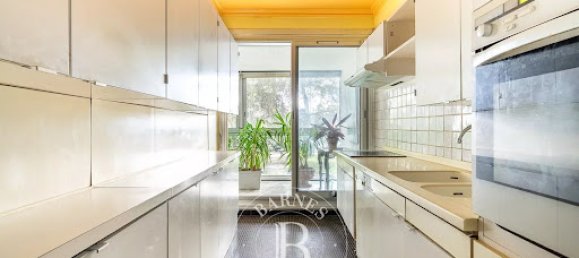 2 bedrooms Apartment in Yvelines, France No. 134684 10