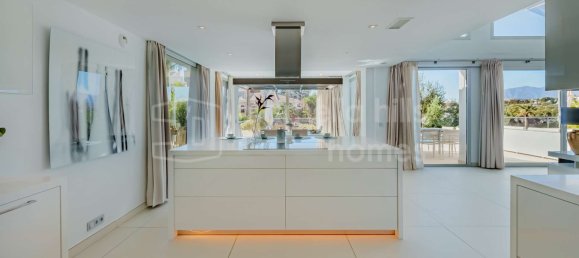 Вилла с 5 спальнями в Марбелья, Испания № 84135 6