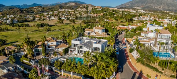 Вилла с 5 спальнями в Марбелья, Испания № 84135 4