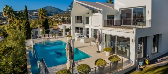 Вилла с 5 спальнями в Марбелья, Испания № 84135 3