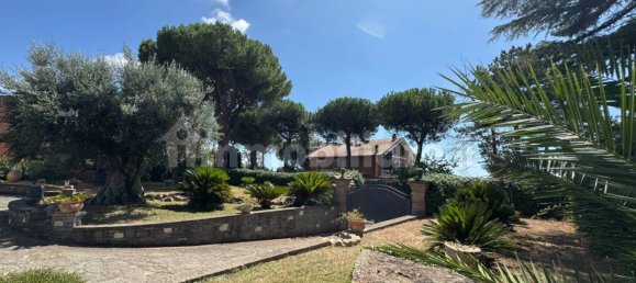 Villa de 5 dormitorios en Marino, Italy No. 264747 16