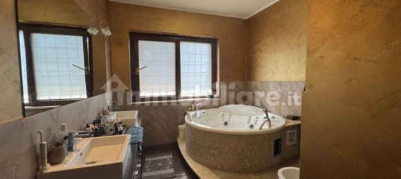 Villa de 5 dormitorios en Marino, Italy No. 264747 35