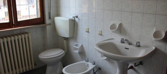 Квартира с 5 комнатами в Ферминьяно, Италия № 172356 6