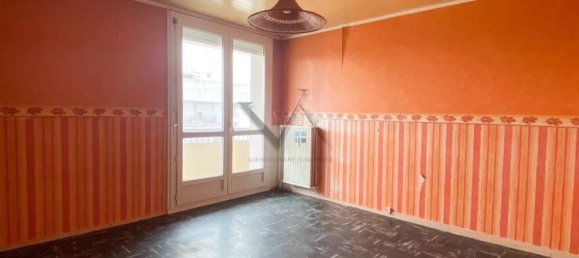 Квартира с 2 спальнями в Монтелимар, Франция № 263209 3